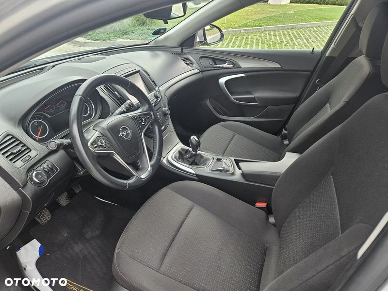 Opel Insignia - 21