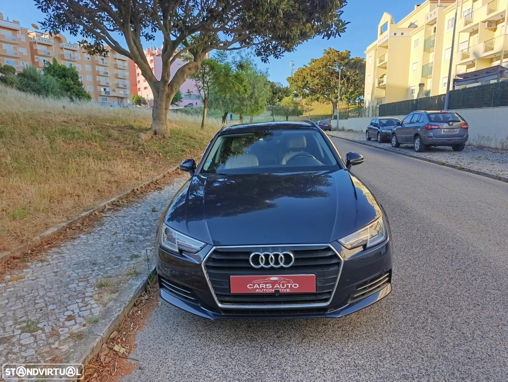 Audi A4 Avant 2.0 TDI exclusive - 4