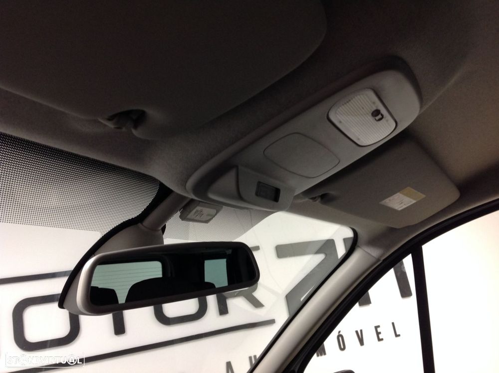 Renault Trafic 2.0 dCi L1H1 1.0T Luxe SS - 29