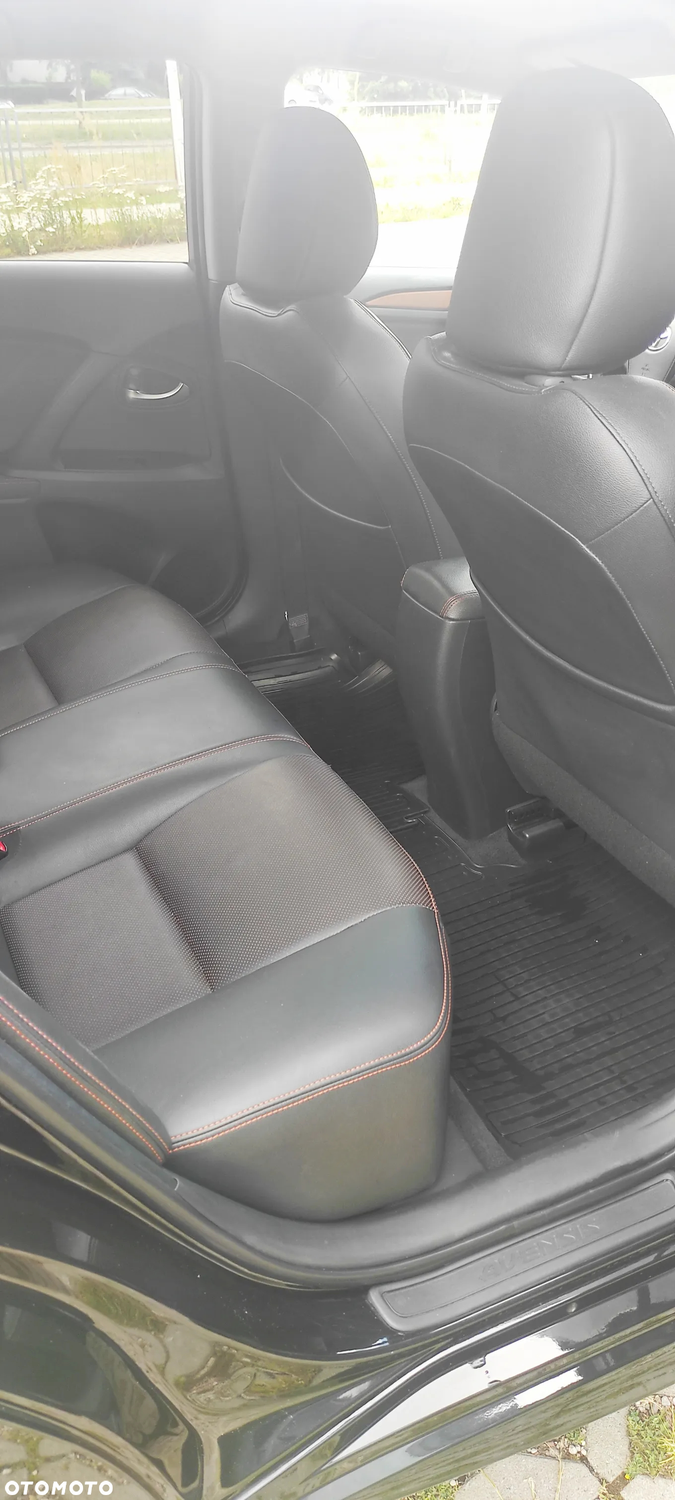 Toyota Avensis 2.0 D-4D Prestige - 15