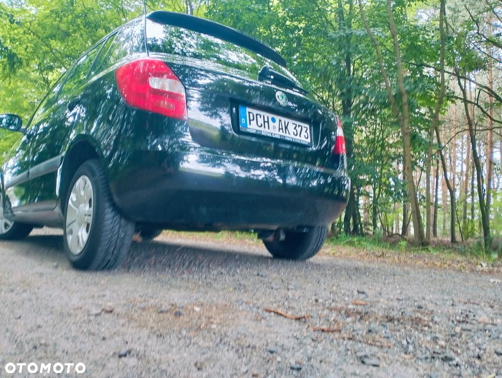 Skoda Fabia 1.2 HTP Active - 24