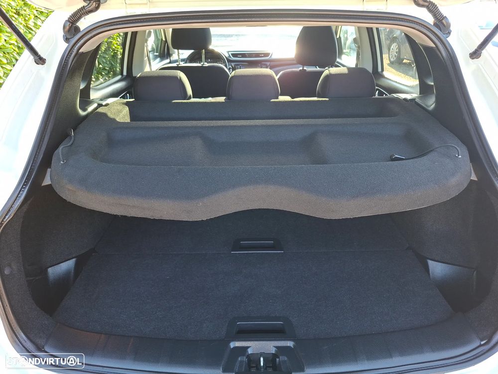 Nissan Qashqai 1.5 dCi Tekna Premium S - 9
