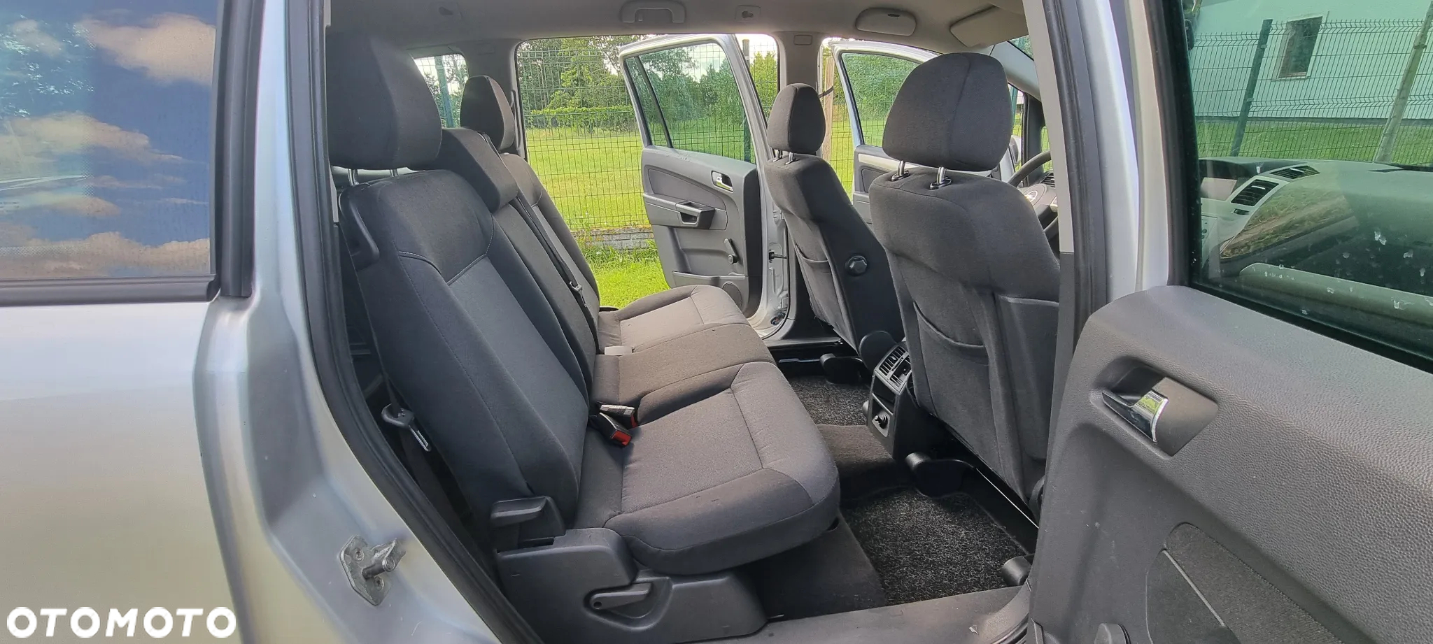 Opel Zafira - 17