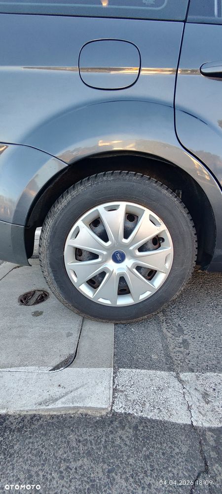 Ford Galaxy 2.0 TDCi Titanium - 11