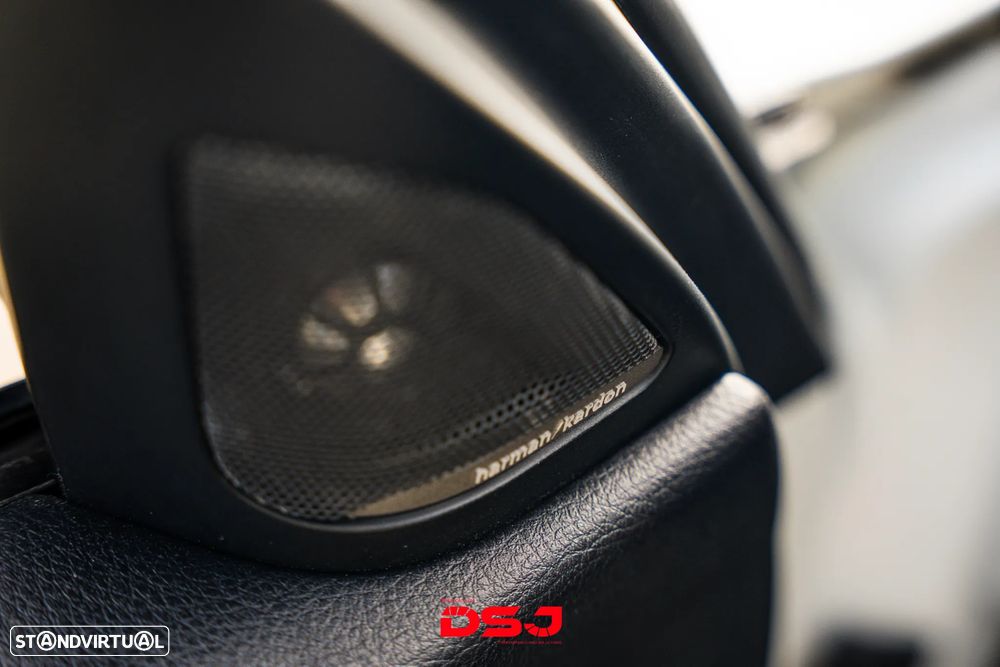 BMW 328 i Auto Pack M - 19