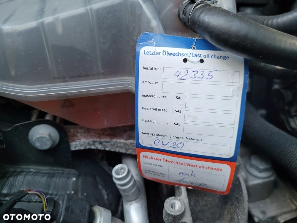 Ford Tourneo Connect 1.5 EcoBoost Titanium - 28