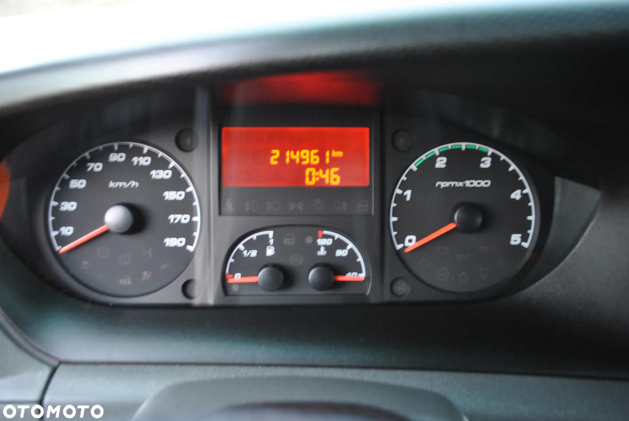 Iveco Daily 29L13 Doka Dubel Kabina Brygadówka Hak Plandeka Automatyczna Skrzynia Webasto 7 Miejsc Obsługa Dróg Autostrad - 26