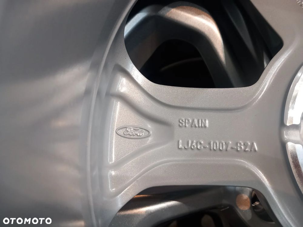 Koła Zimowe 225/65R17 Ford Kuga 2019- (Nokian) - 13