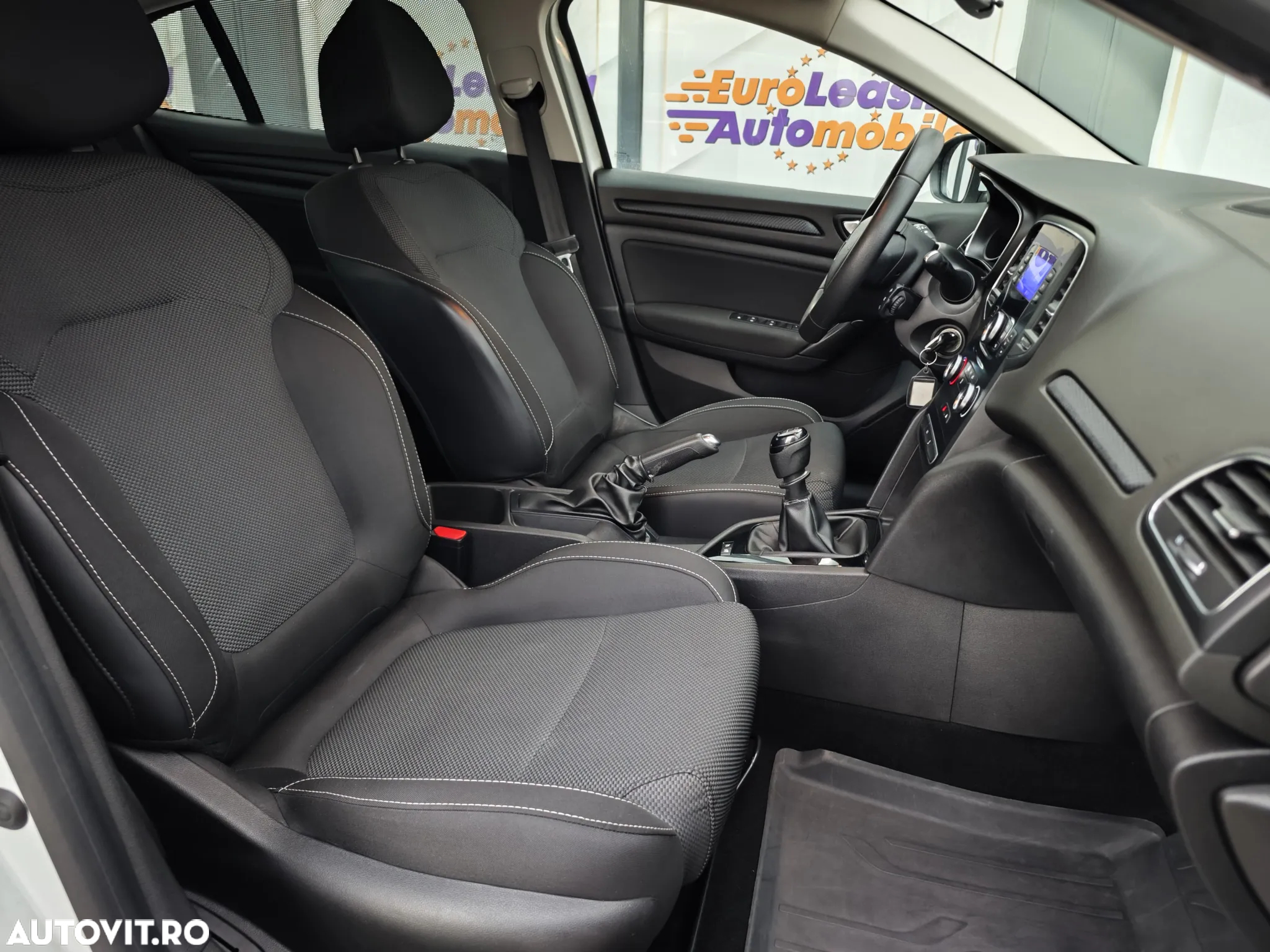 Renault Megane - 11