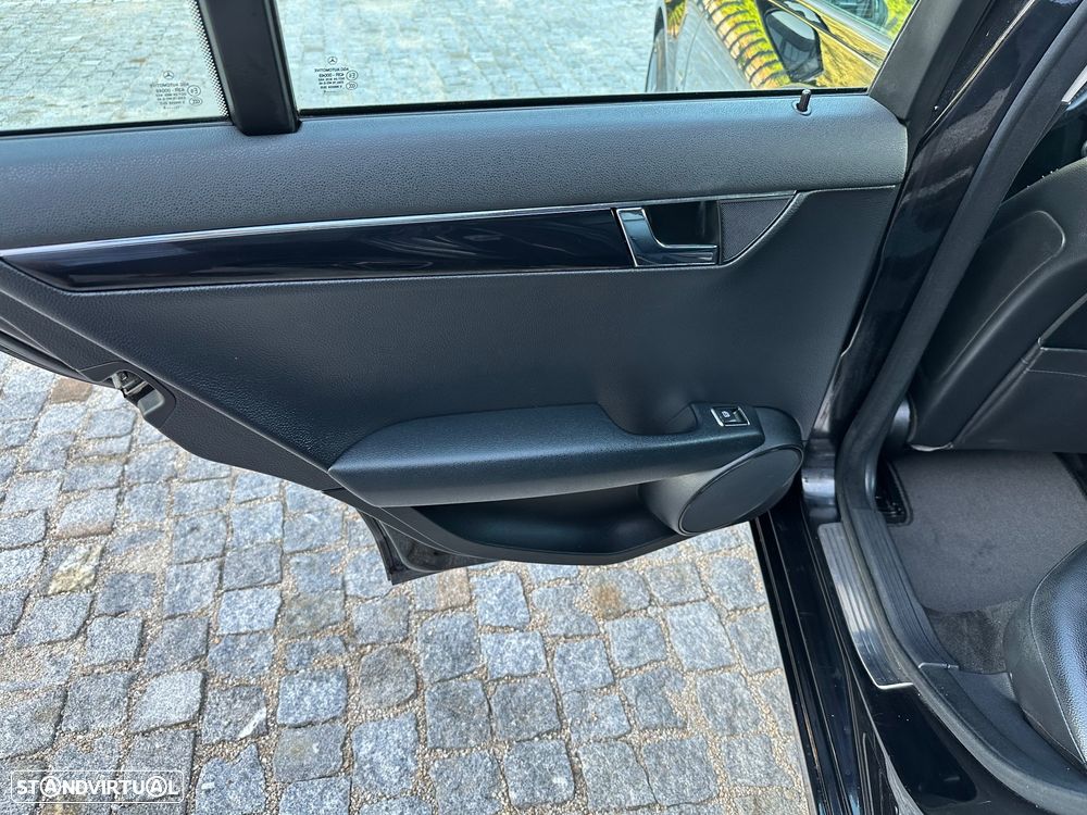 Mercedes-Benz C 200 CDi Avantgarde BlueEfficiency - 21