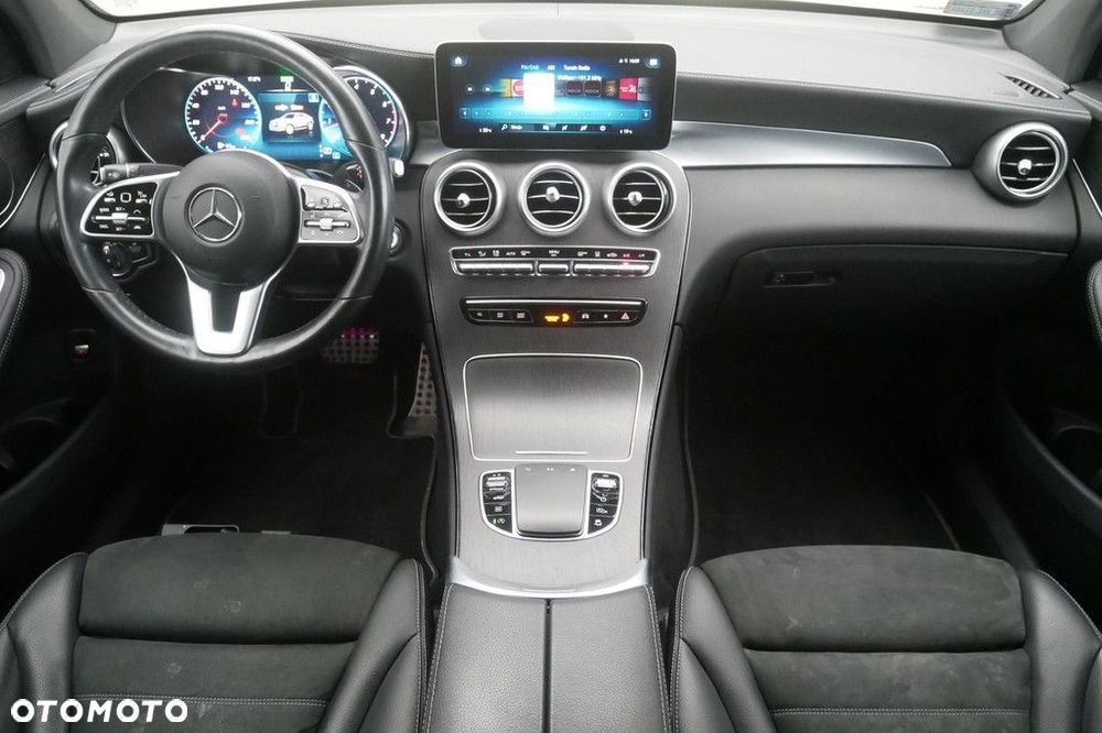 Mercedes-Benz GLC - 8