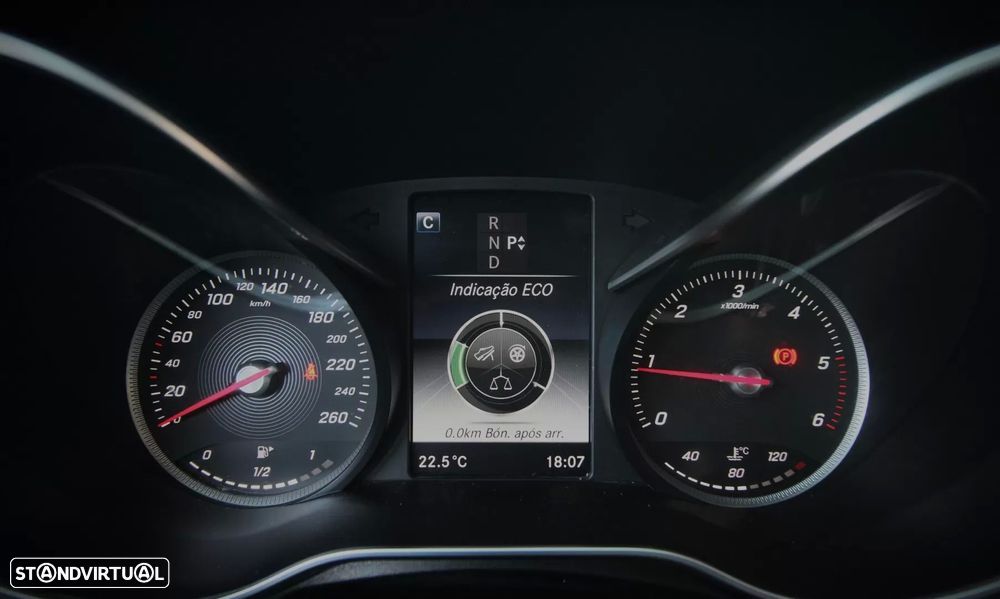 Mercedes-Benz C 200 - 19