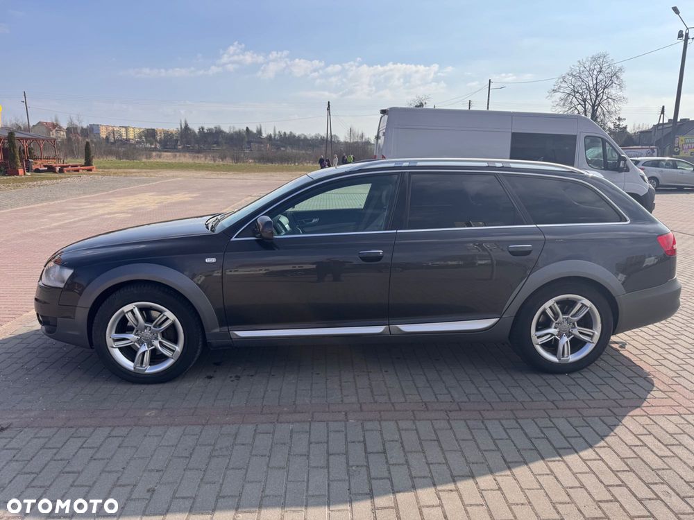 Audi A6 Allroad - 1
