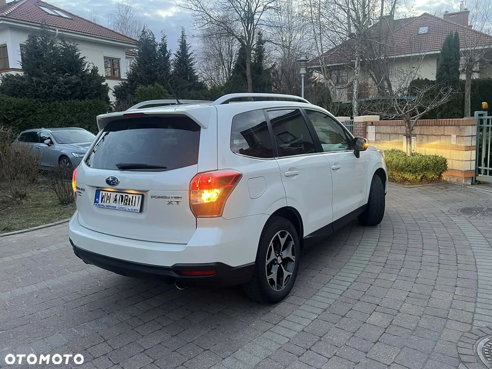 Subaru Forester 2.0XT Platinum Lineartronic - 7