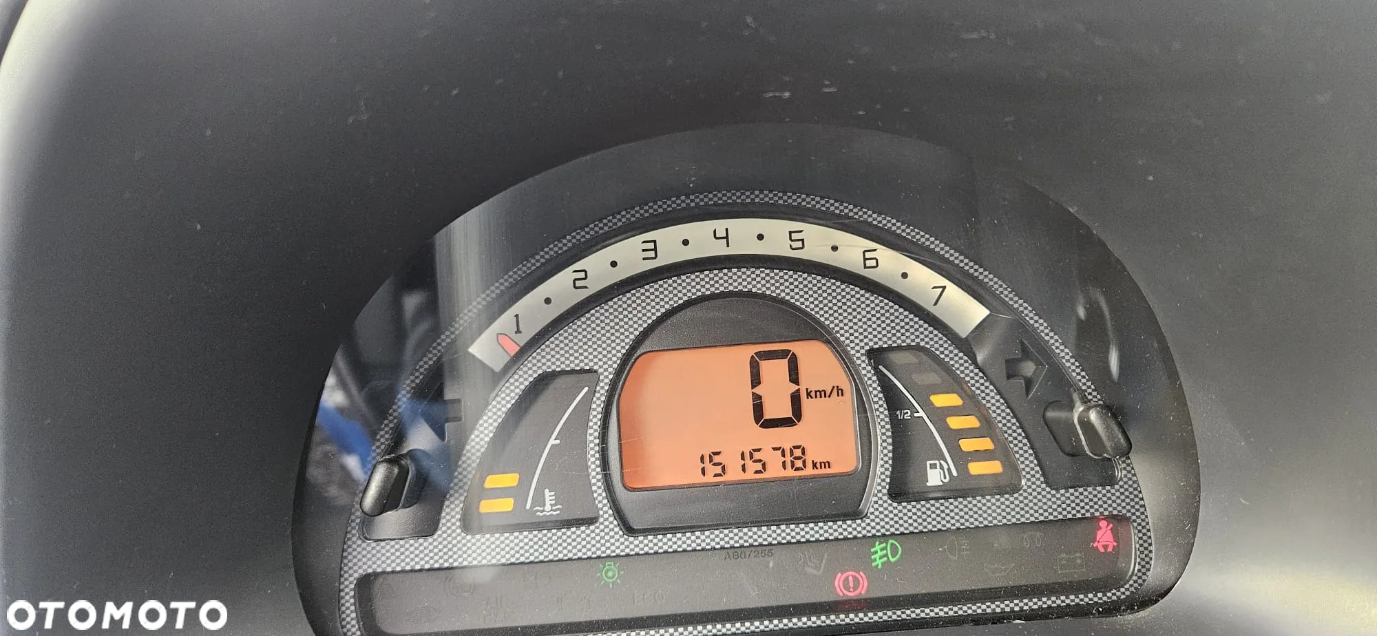 Citroën C2 1.4 VTR - 13