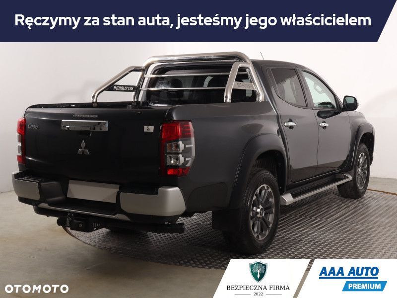 Mitsubishi L200 - 7