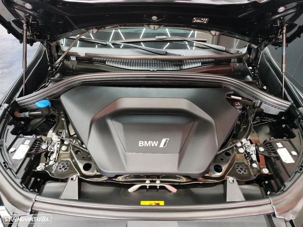 BMW iX1 xDrive30 Pack Desportivo M - 45
