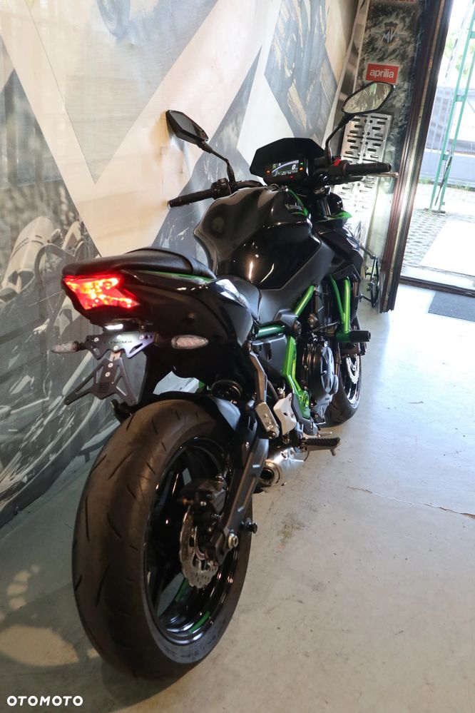 Kawasaki Z 650 - 23