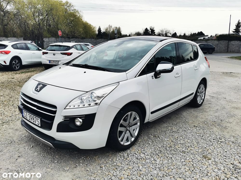 Peugeot 3008 2.0 HDi HYbrid4 - 1