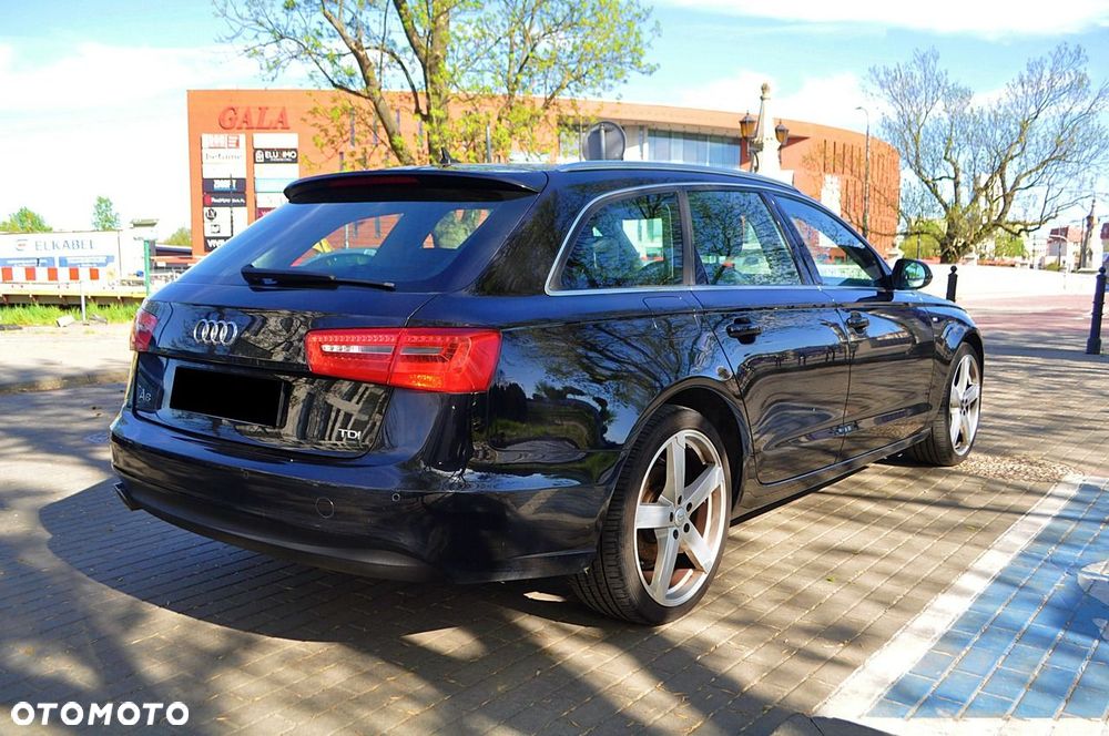 Audi A6 Avant 2012 photo 3