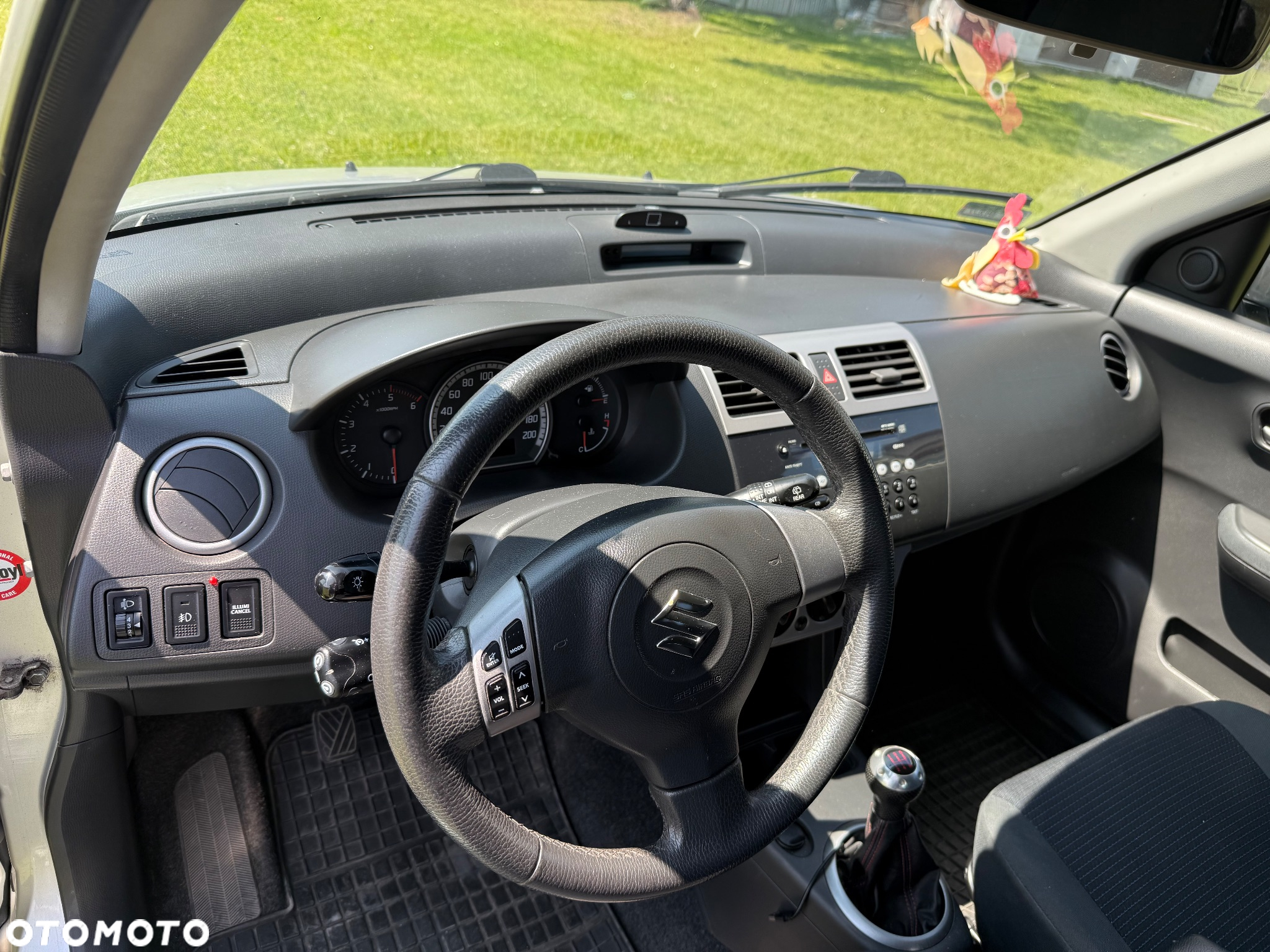 Suzuki Swift - 8