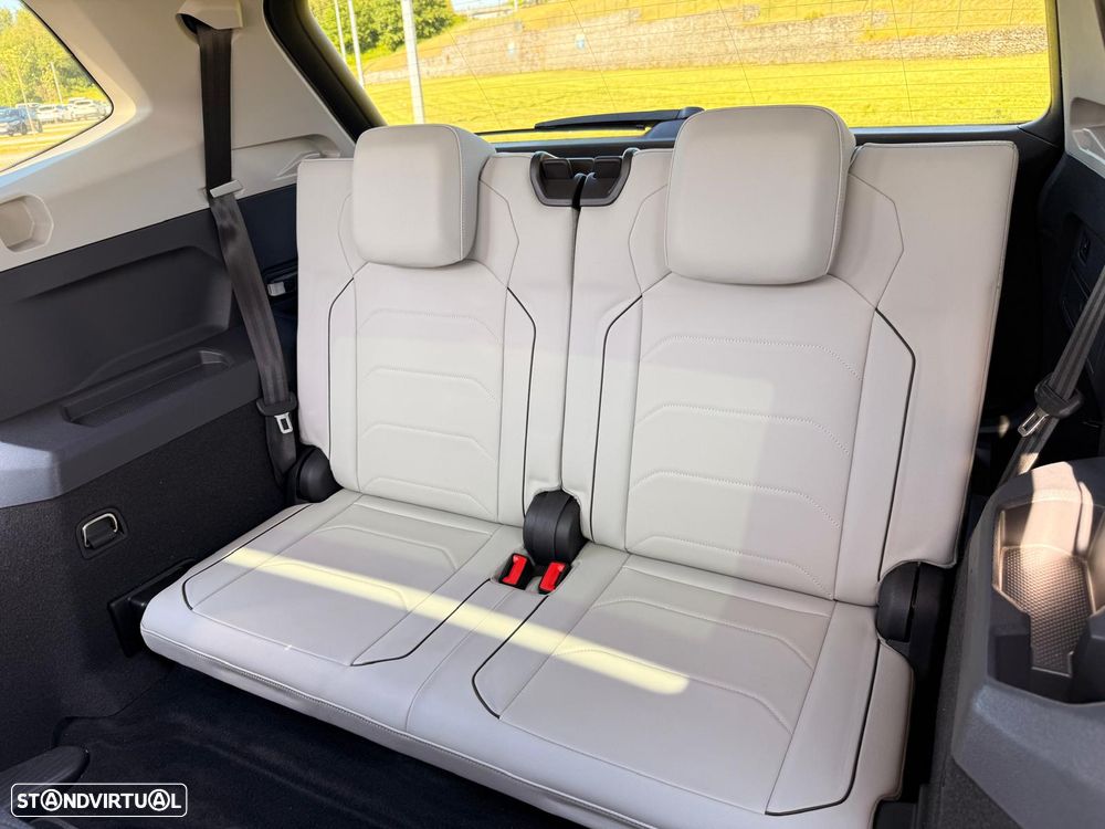 VW Tiguan Allspace 2.0 TDI High.DSG 4Motion - 33