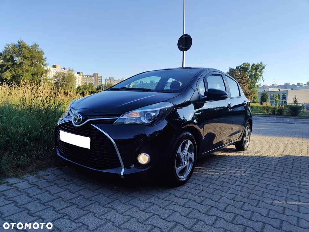 Toyota Yaris 1.5 VVT-i Comfort mit Design Paket - 37