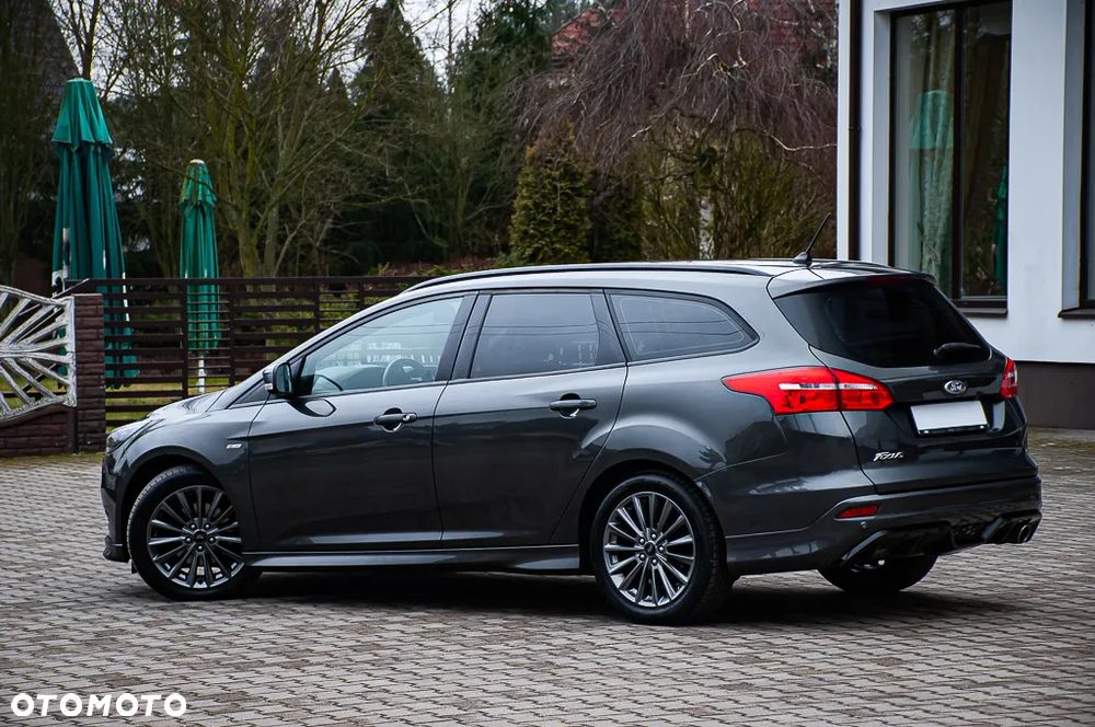 Ford Focus 1.5 EcoBoost Titanium ASS - 22