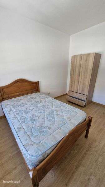 Apartamento T2 com Garagem | Remodelado em Miranda do Douro - Grande imagem: 4/12