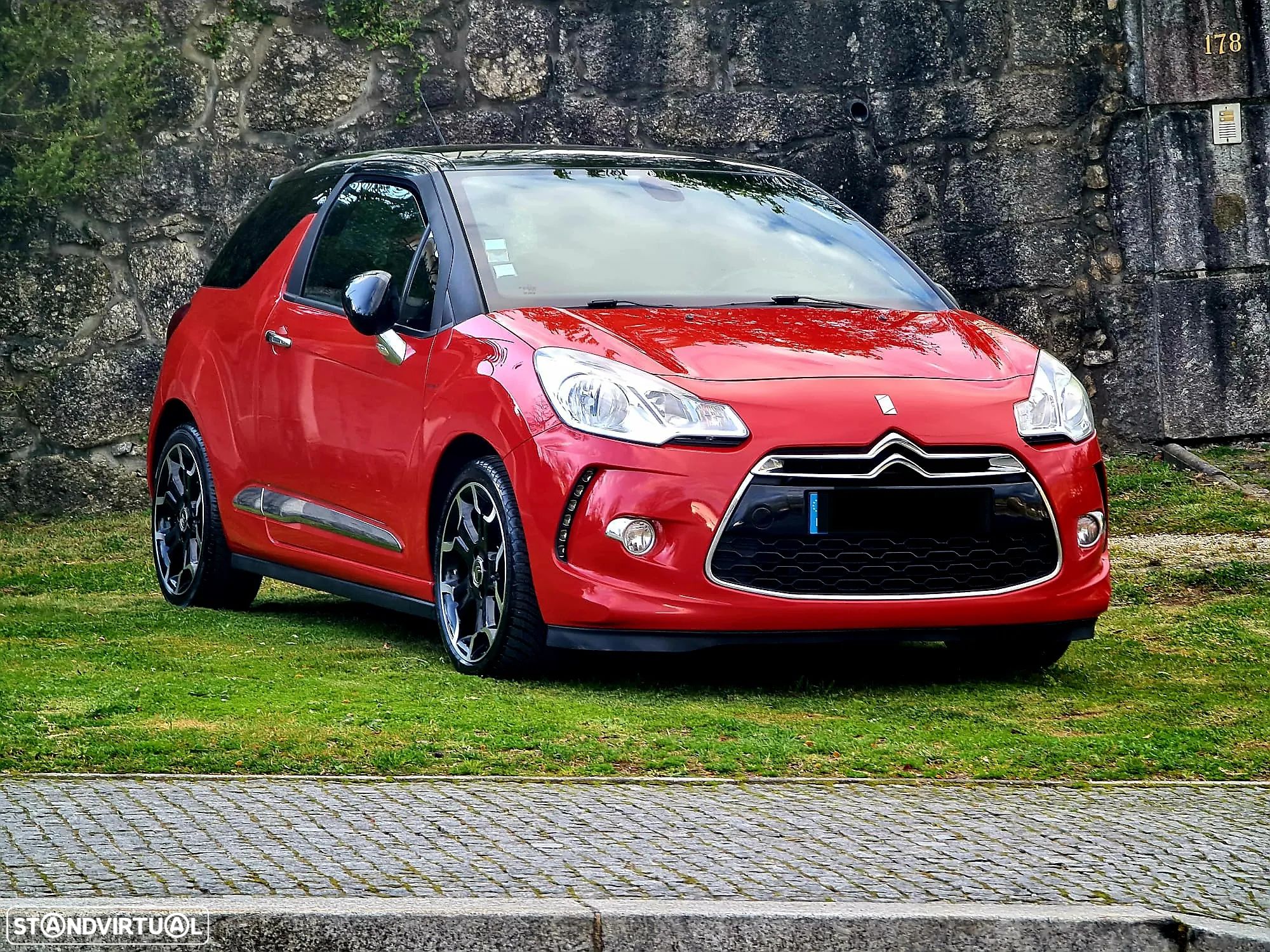 Citroën DS3 1.6 HDi Airdream So Chic - 1