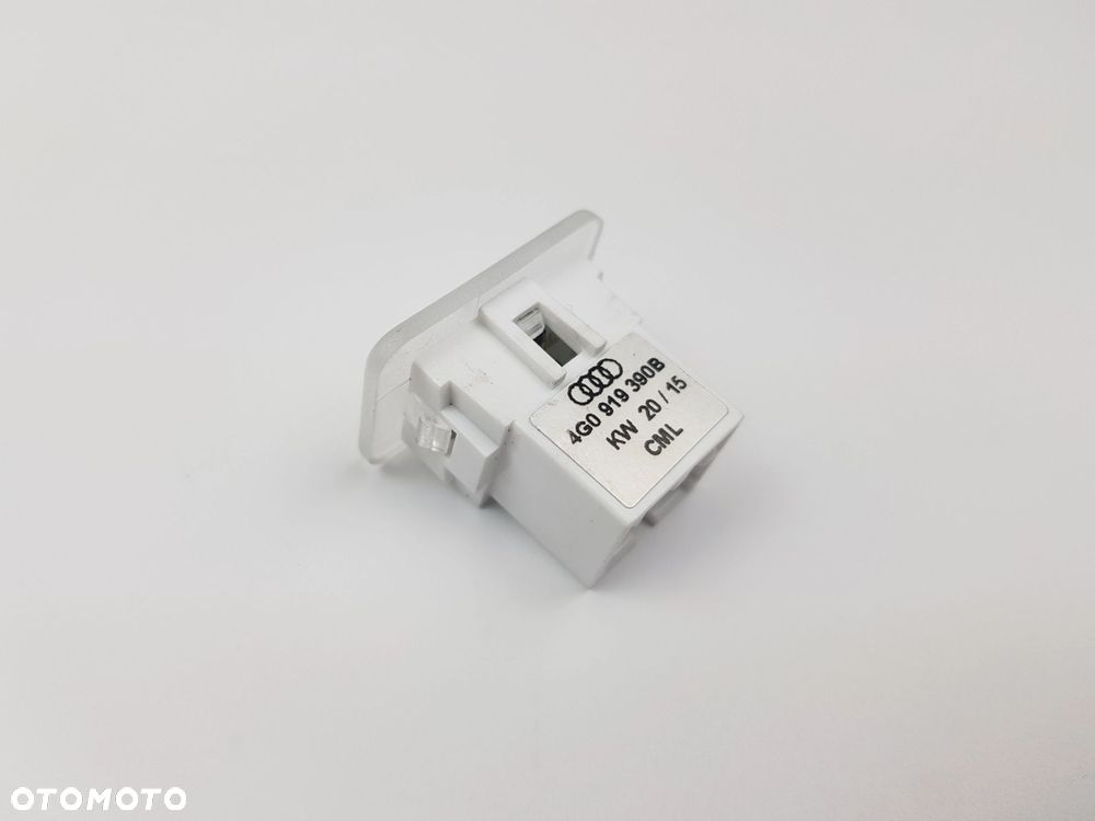 Oświetlenie Lampka wnętrza Ambiente Audi A6 S6 C7 4G0919390B - 4