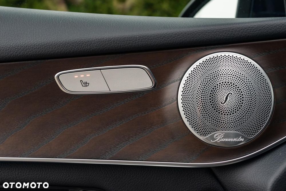 Mercedes-Benz GLC - 25