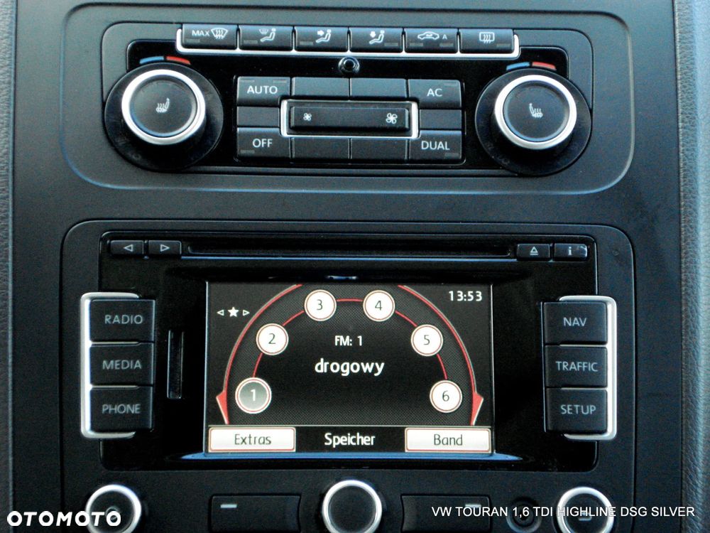 Volkswagen Touran 1.6 TDI DPF BlueMotion Technology DSG Highline - 6