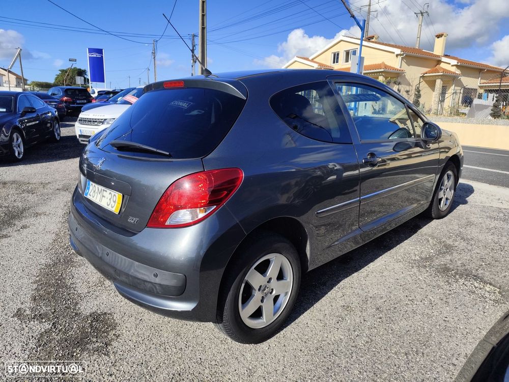 Peugeot 207 1.4 16V Trendy - 6