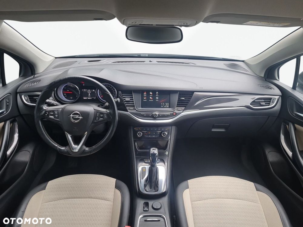 Opel Astra 1.4 T Dynamic S&S - 19