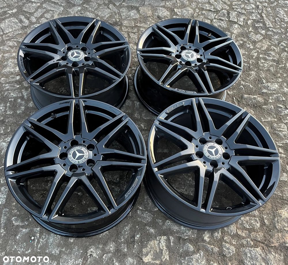 Felgi Mercedes V klasa Vito 5x112 19 8J ET 52 A4474015100 W447 - 2