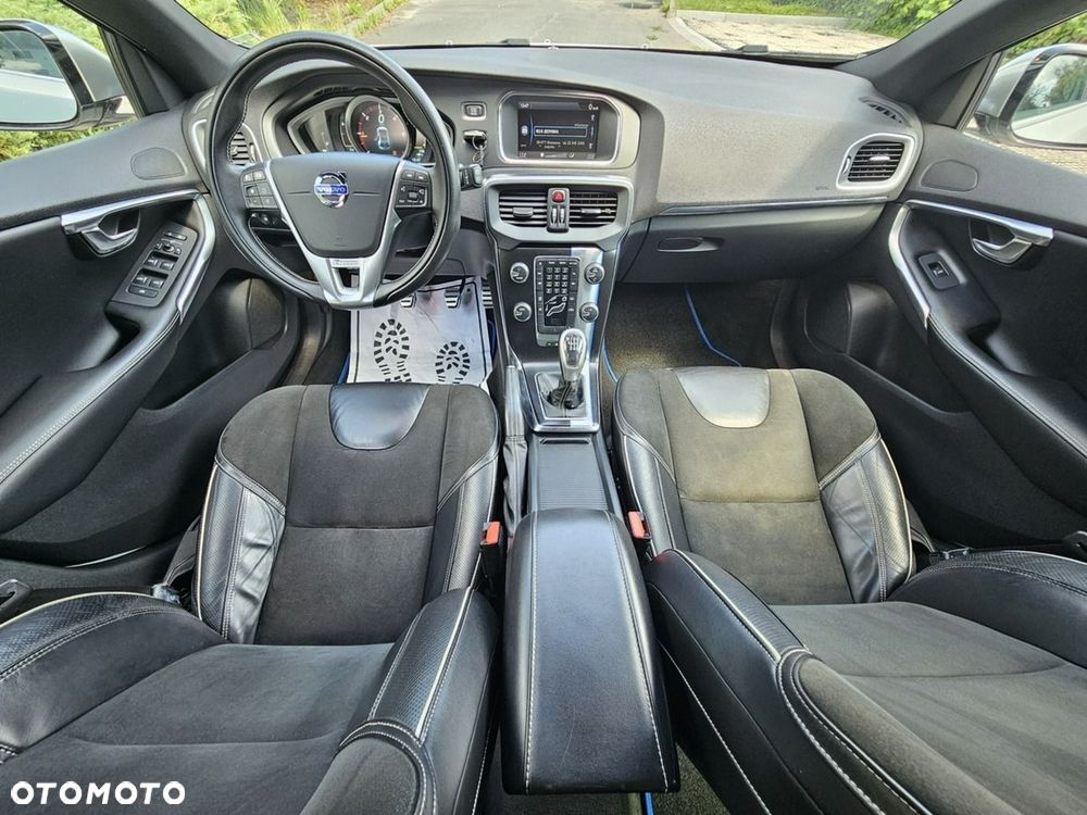 Volvo V40 D2 R-Design Momentum - 7