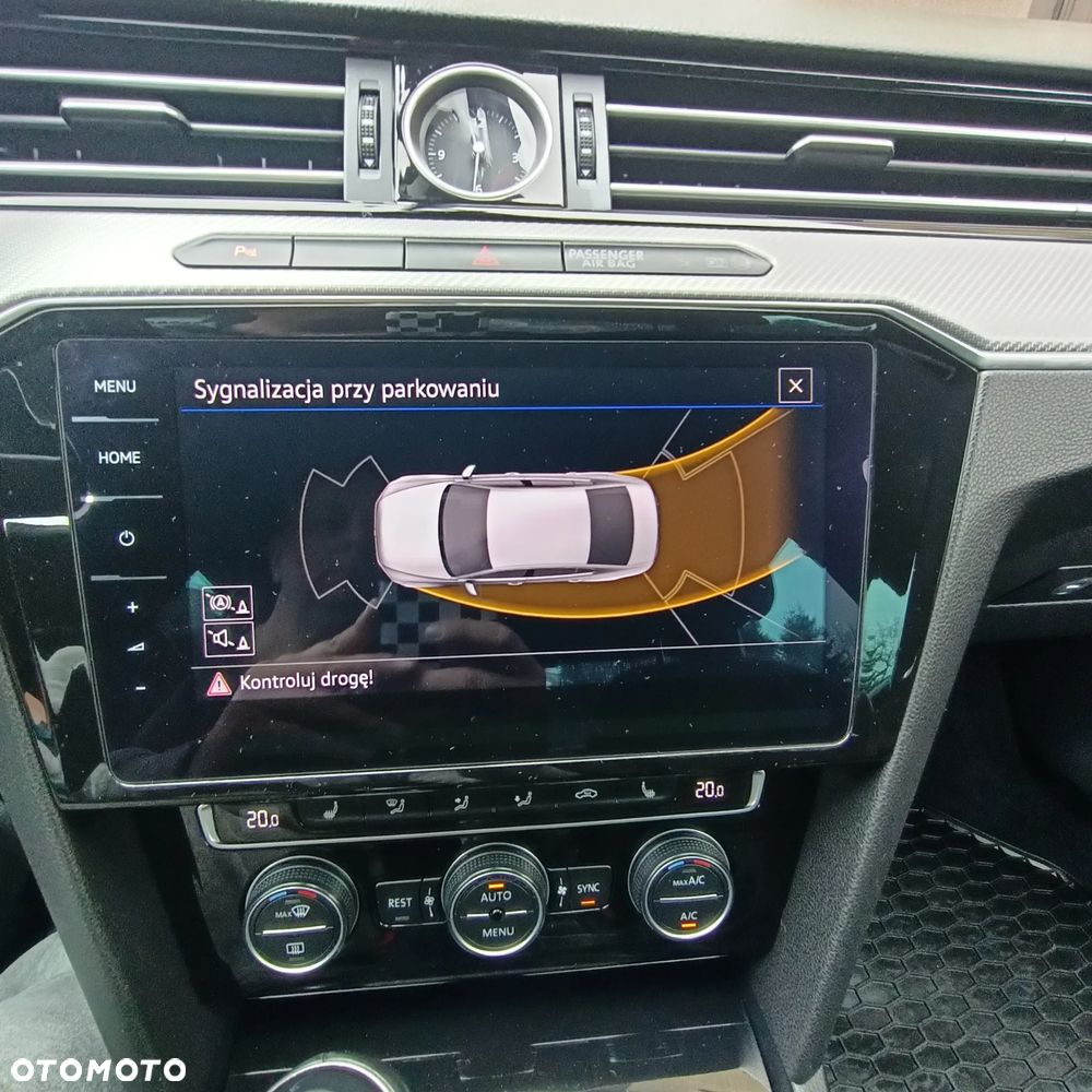 Volkswagen Passat - 18