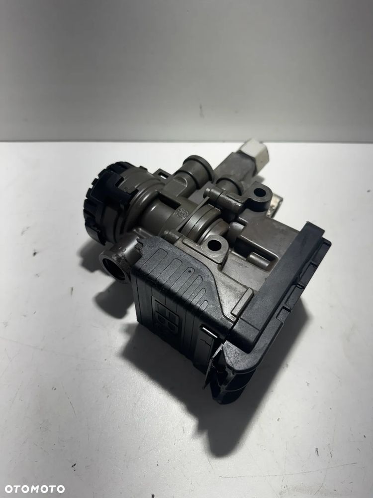 Zawór Modulator EBS Przód Ford F-Max Cargo Euro 6 K102878 - 2