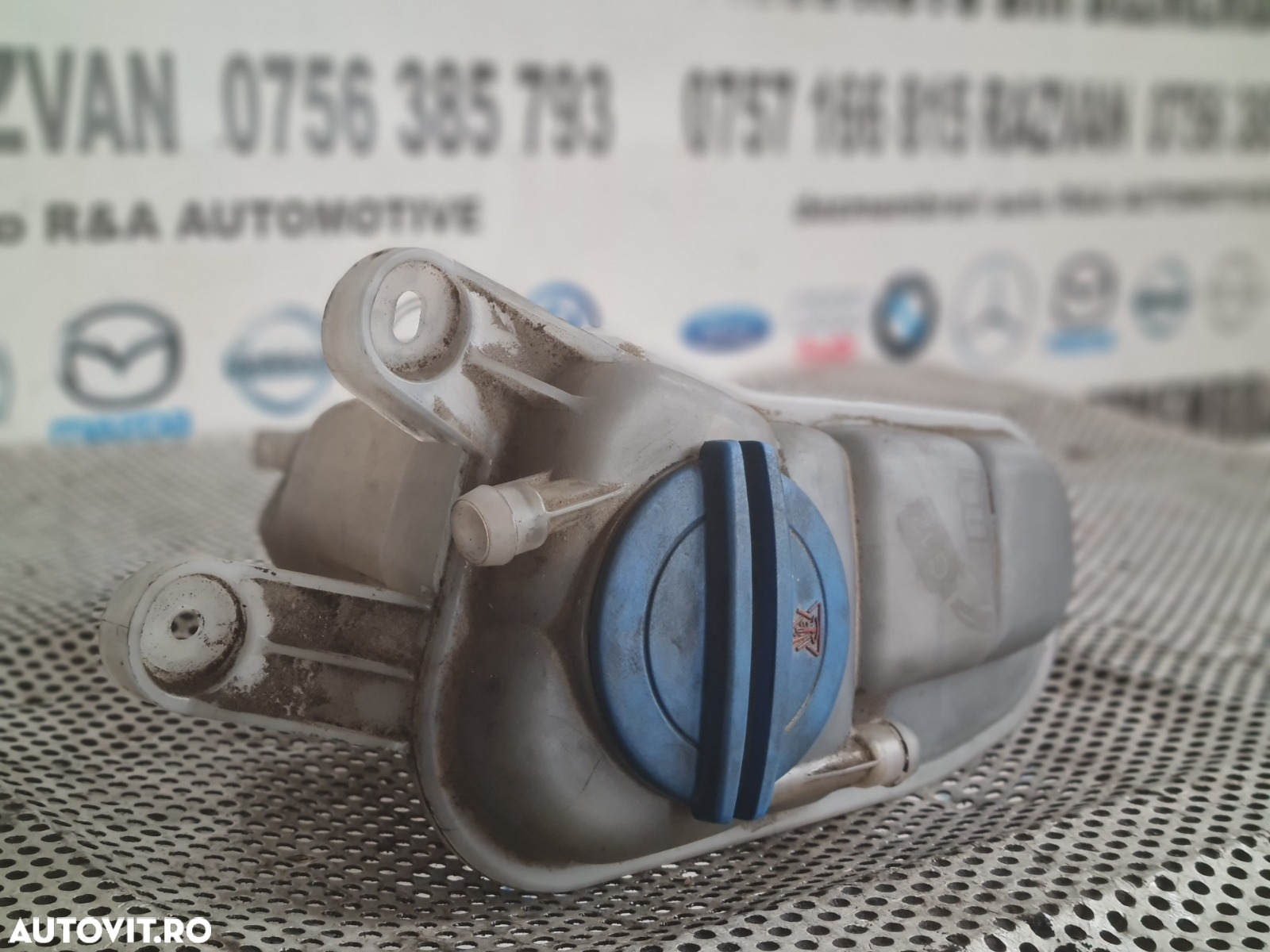 Bidonas Vas Expansiune Apa Antigel Audi A4 B8 2.0 Tdi Motor CAGA An 2008-2009-2010-2011-2012 - Dezm - 2