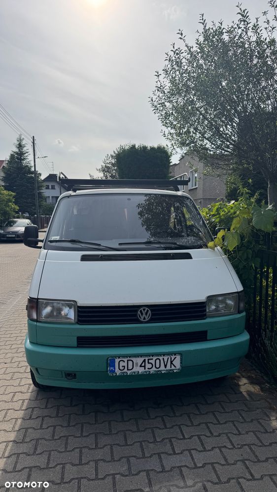 Volkswagen Transporter - 2