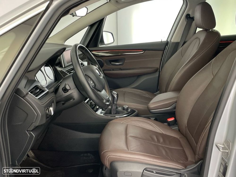 BMW 216 Active Tourer d Line Luxury - 11