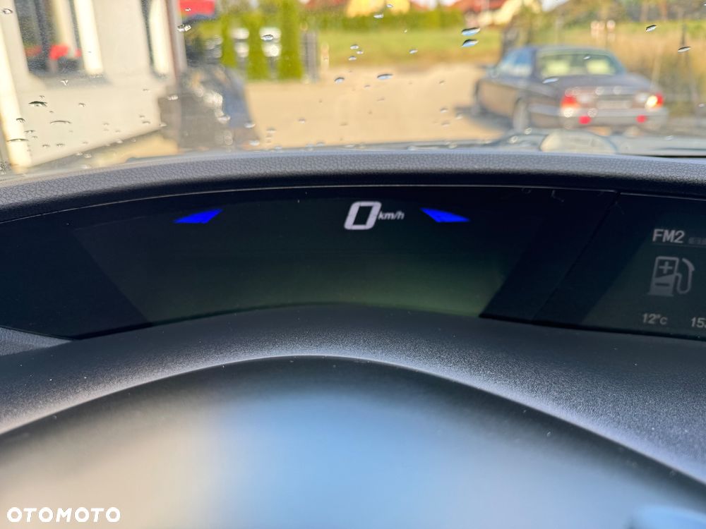 Honda Civic 1.8 Executive - 12
