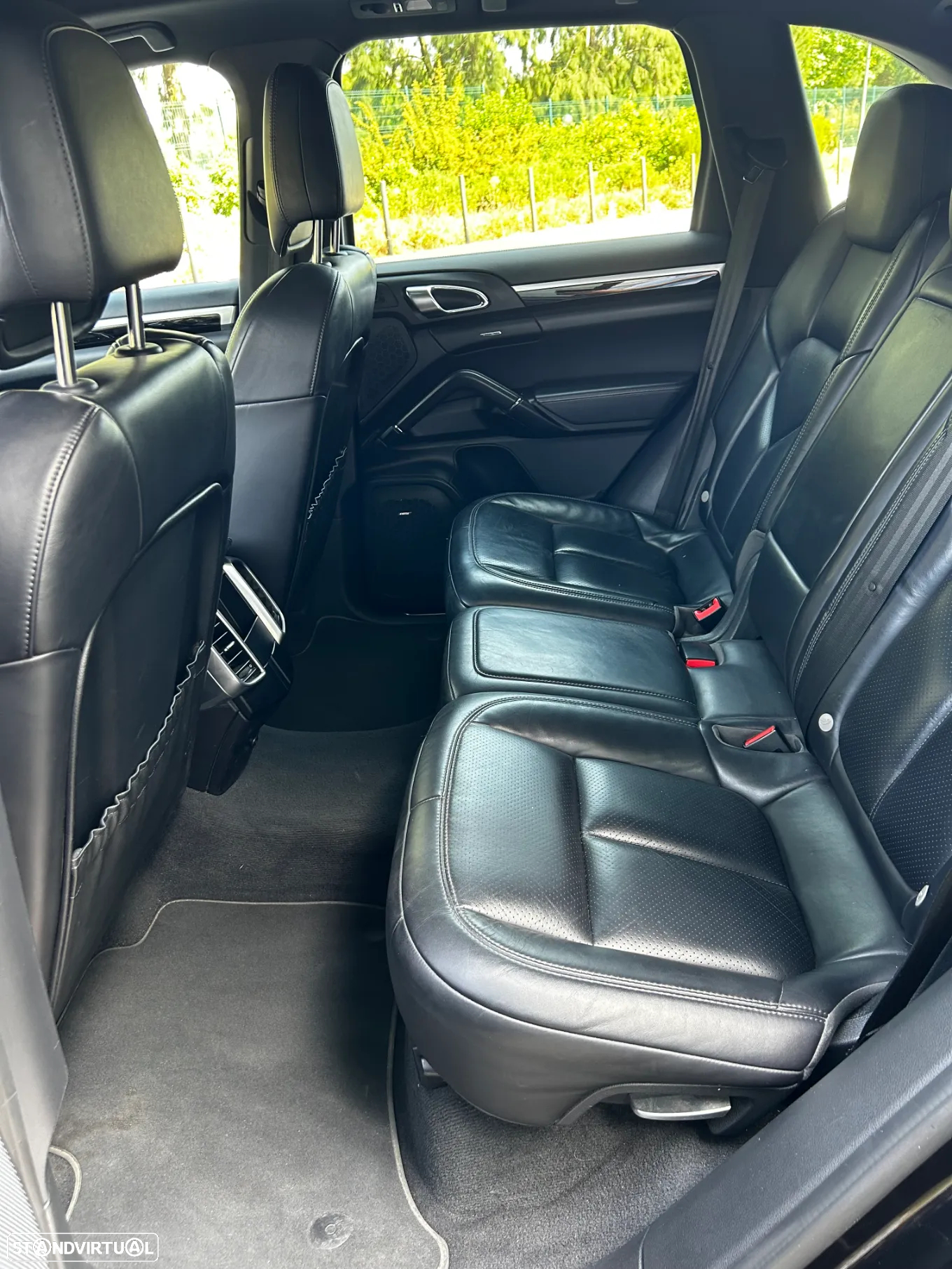 Porsche Cayenne S Hybrid - 13