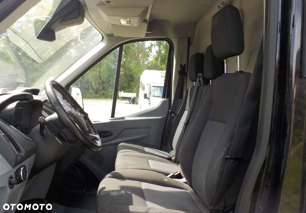 Ford Transit - 22