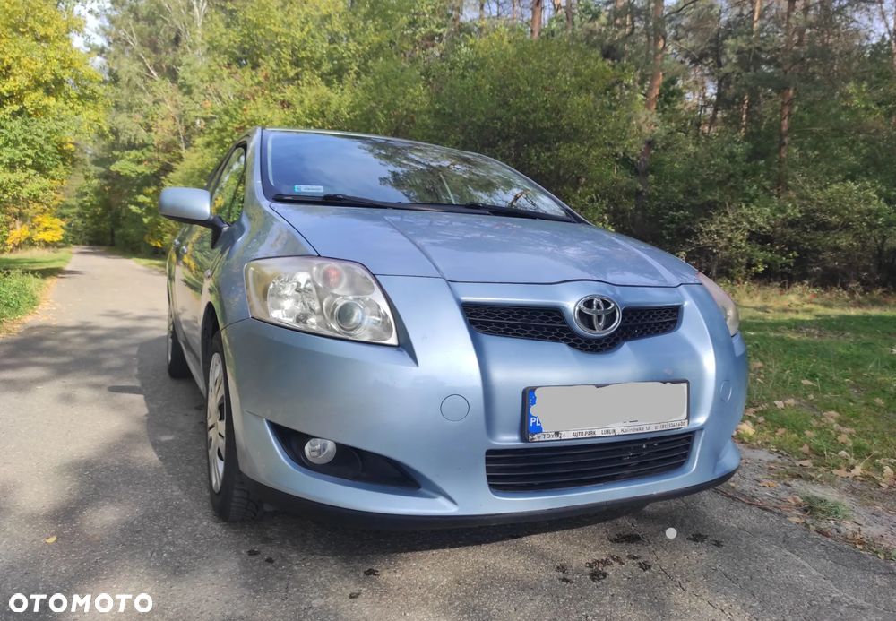 Toyota Auris - 18