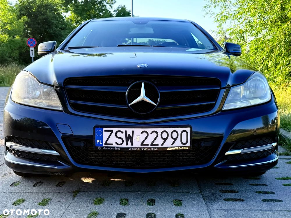 Mercedes-Benz Klasa C 250 CGI BlueEff - 6