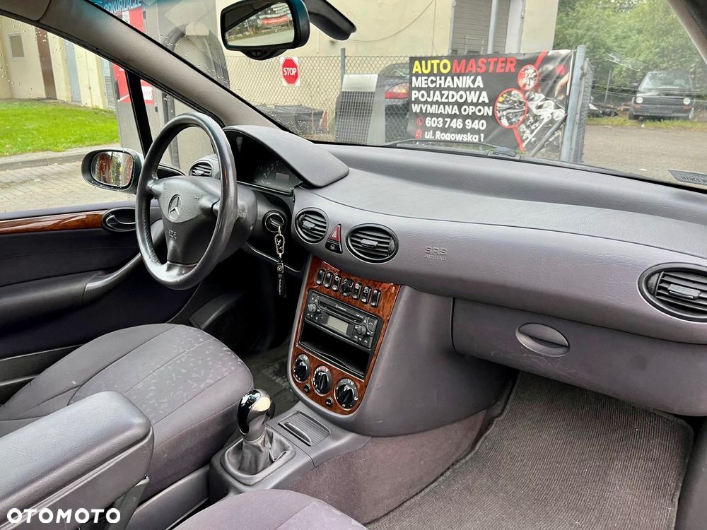 Mercedes-Benz Klasa A 160 Elegance - 18
