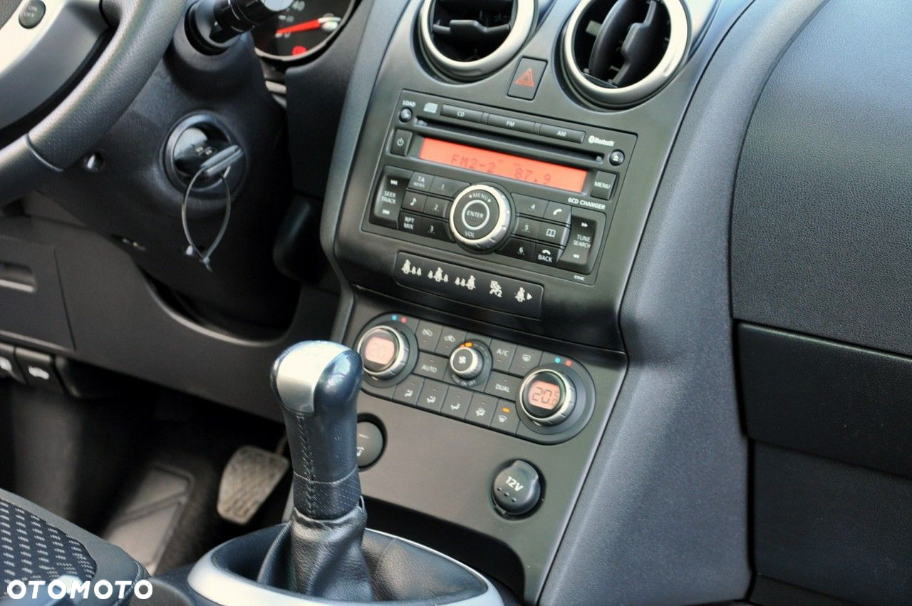 Nissan Qashqai - 26