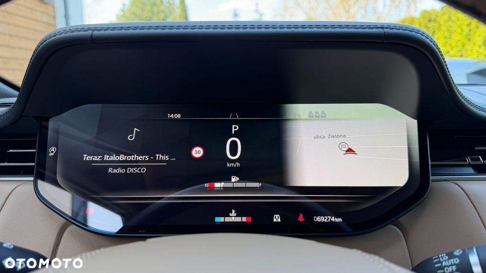 Land Rover Range Rover 3.0 D350 mHEV HSE - 36